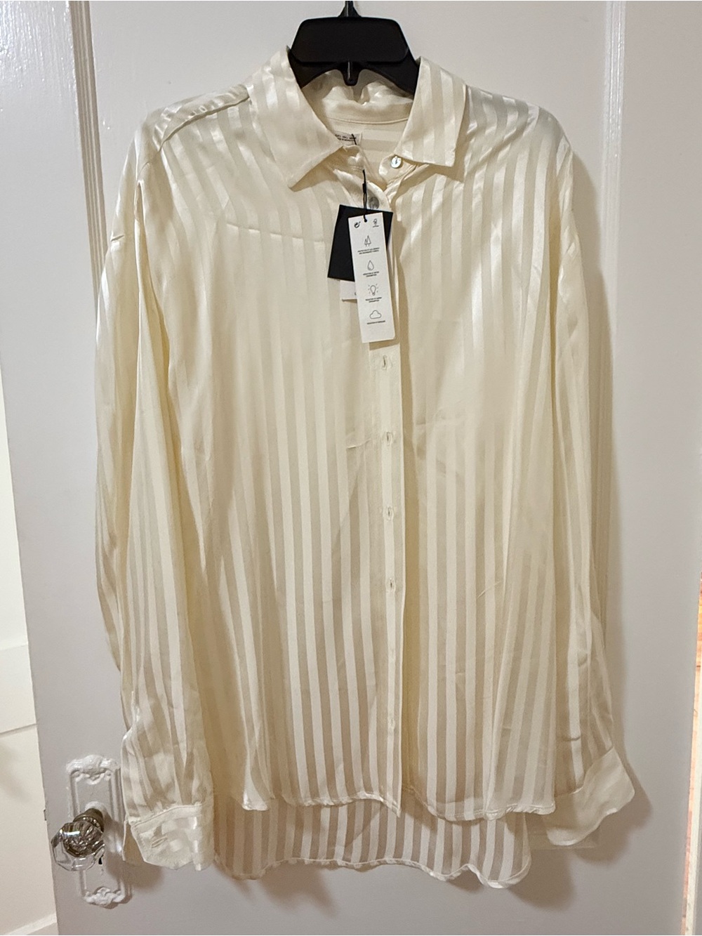 Zara Women’s Cream Long Stripe Satin Button-Up Shirt Size L